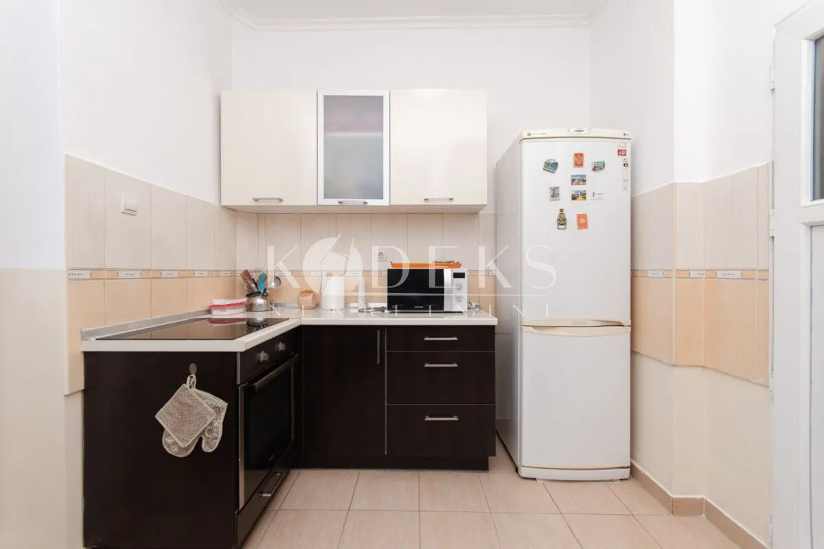 Prodaja, dvosoban stan, 92m², Centar, Podgorica