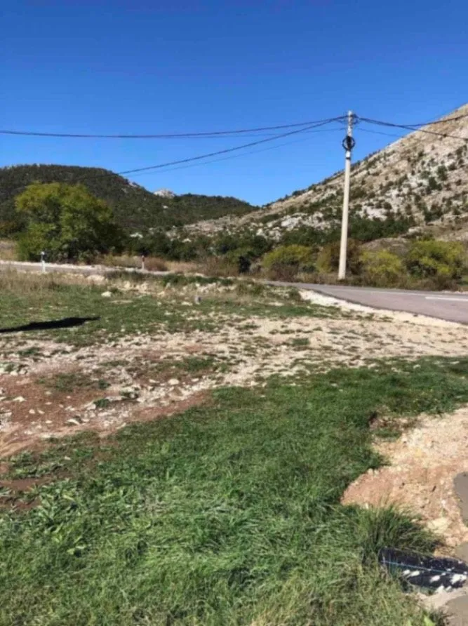 Sale, land lot, 1240m², Njeguši, Cetinje