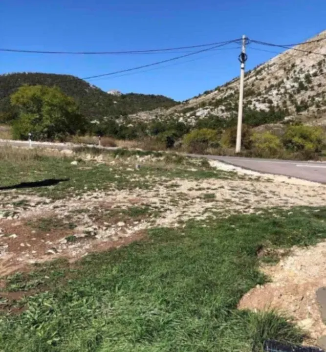 Sale, land lot, 1240m², Njeguši, Cetinje