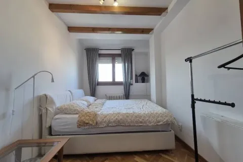 Izdavanje, trosoban stan, 85m², Botanička Bašta, Palilula Sve Podlokacije - image 14