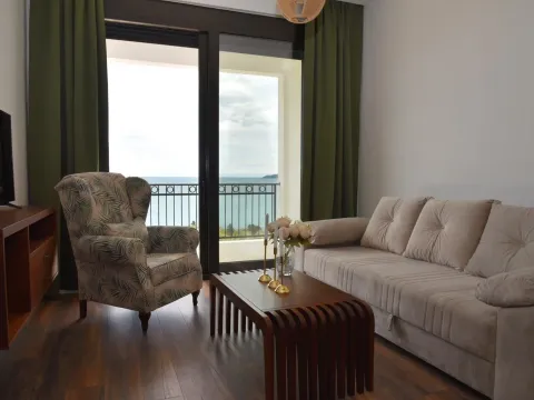 Sale, one bedroom apartment, 55m², Reževići, Budva - image 5