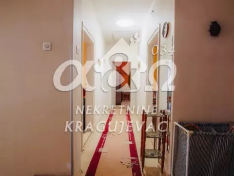 Prodaja, kuća, 210m², Erdoglija, Kragujevac - image 4