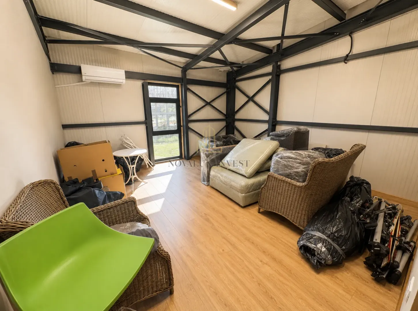 Rent, office space, 120m², Mareza, Podgorica