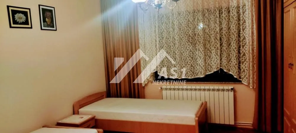 Izdavanje, kuća, 95m², Sremski Karlovci, Novi Sad