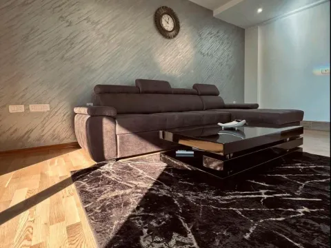 Stan in Igalo-Petlja