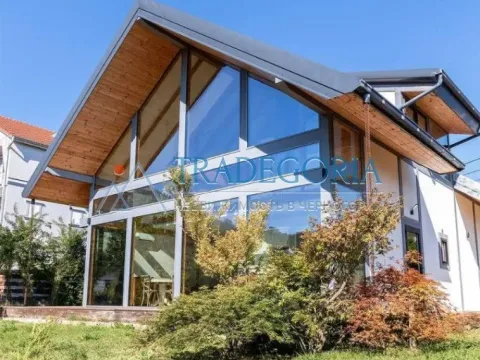 Prodaja, kuća, 220m², Tivat, Crna Gora - image 3