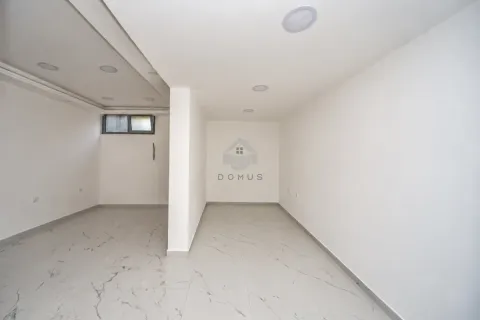 Rent, office space, 100m², Dalmatinska ulica, Podgorica - image 11