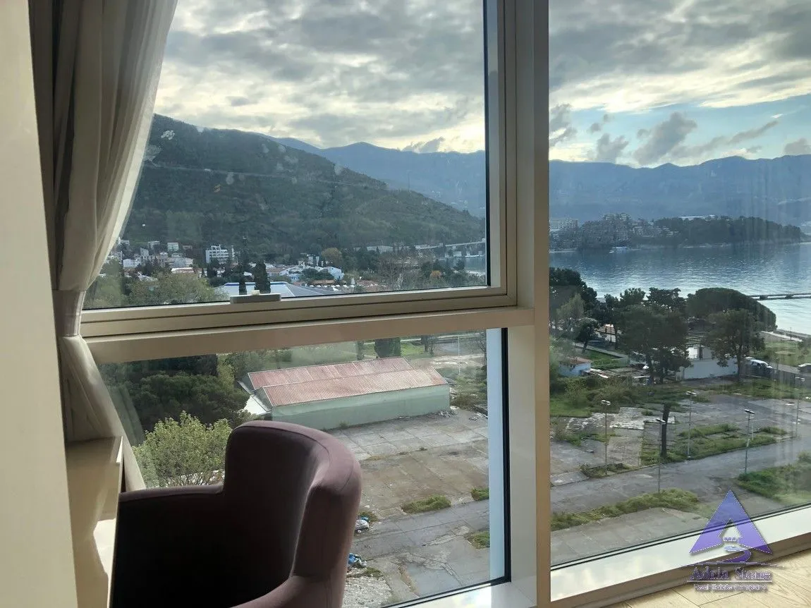Sale, two bedroom apartment, 89m², Centar, Budva