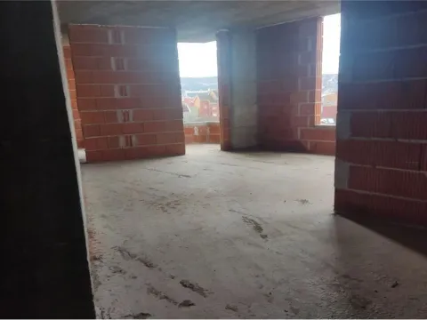 Sale, one bedroom apartment, 39m², Niš, Srbija - image 10