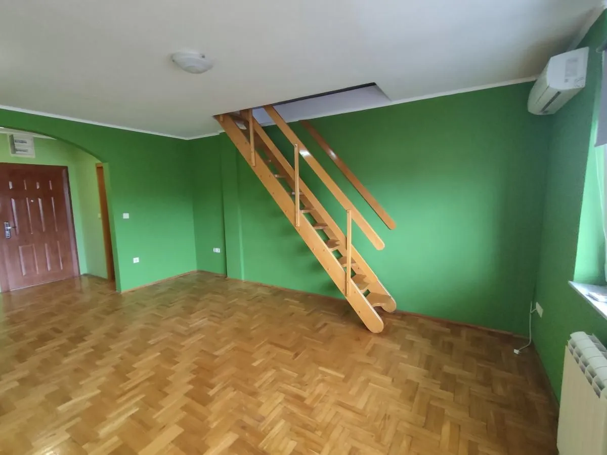 Prodaja, četvorosoban stan, 103m², Nova Detelinara, Novi Sad Sve Podlokacije