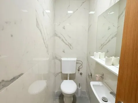 Prodaja, trosoban stan, 112m², Preko Morače, Podgorica - image 12