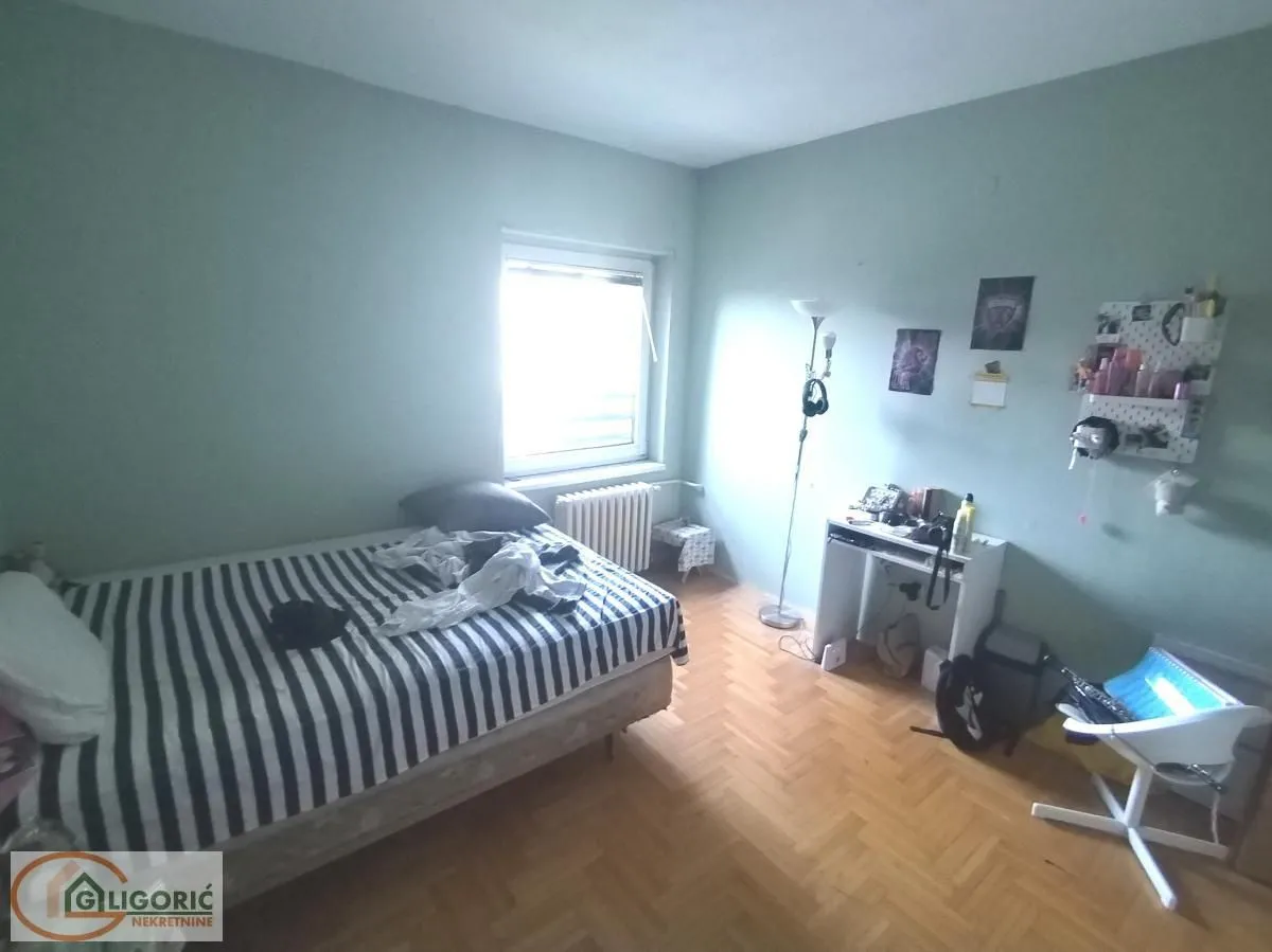 Prodaja, dvosoban stan, 58m², Banovo Brdo, Beograd