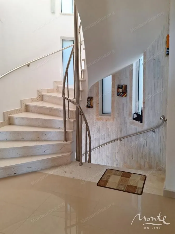 Sale, house, 161m², Ulcinj, Crna Gora