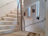 Prodaja, kuća, 161m², Ulcinj, Crna Gora - image 11