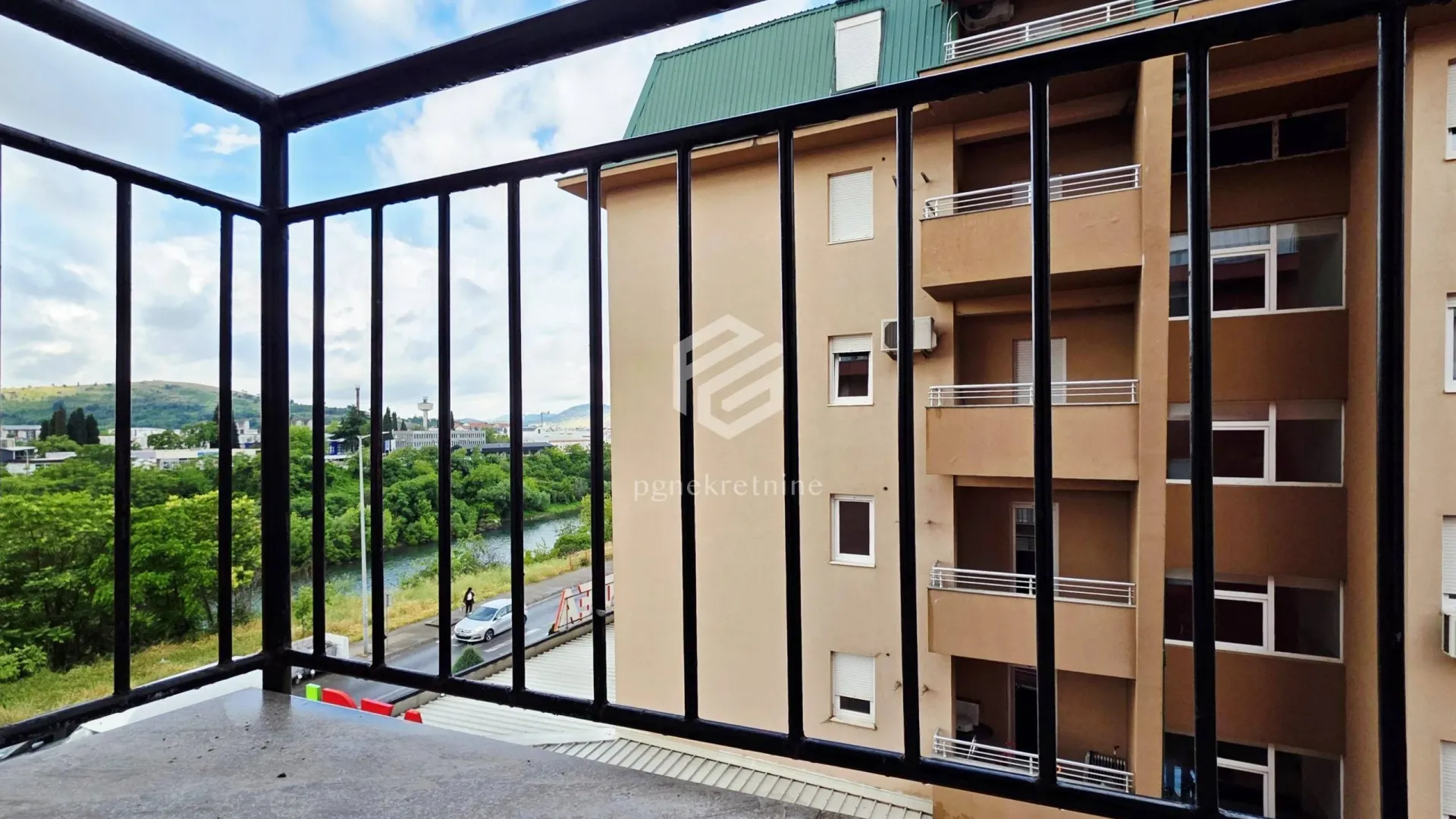 Rent, three bedroom apartment, 92m², Krivi Most, Podgorica