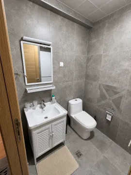 Izdavanje, dvosoban stan, 66m², Pobrežje, Podgorica - image 8