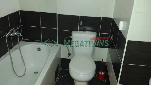 Izdavanje, trosoban stan, 87m², Grbavica, Novi Sad Sve Podlokacije