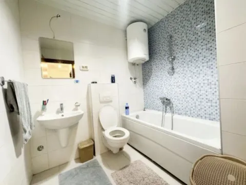 Izdavanje, jednosoban stan, 75m², City Kvart, Podgorica - image 4