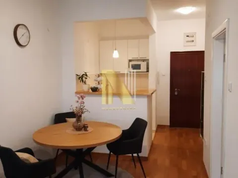 Izdavanje, dvosoban stan, 41m², Liman 3, Novi Sad Sve Podlokacije - image 3
