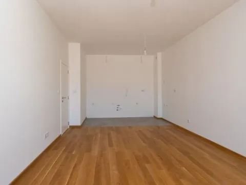 Izdavanje, trosoban stan, 113m², Zabjelo, Podgorica - image 3