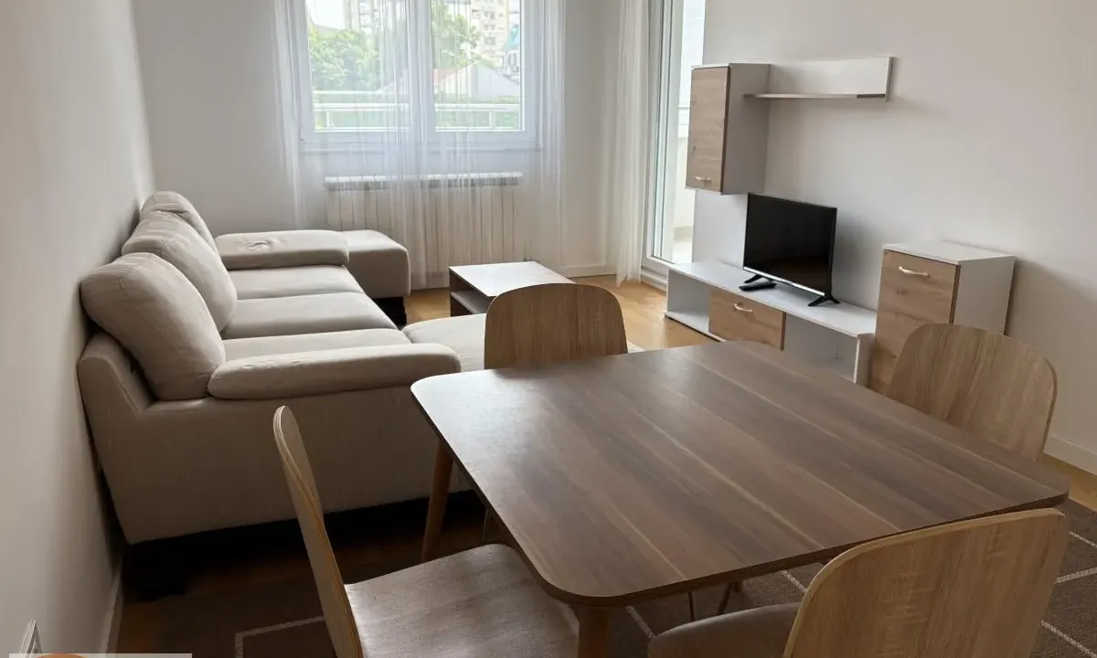 Izdavanje, dvosoban stan, 61m², Vukov Spomenik, Zvezdara Sve Podlokacije
