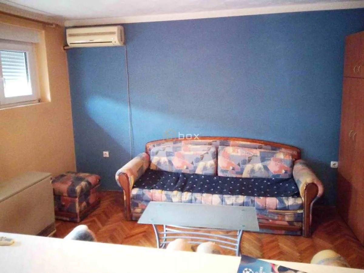Rent, studio apartment, 35m², Medijana, Niš
