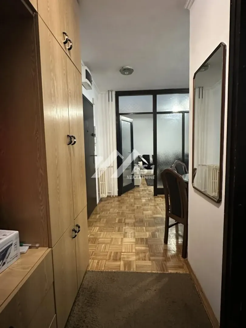 Prodaja, dvosoban stan, 56m², Sajam, Novi Sad Sve Podlokacije