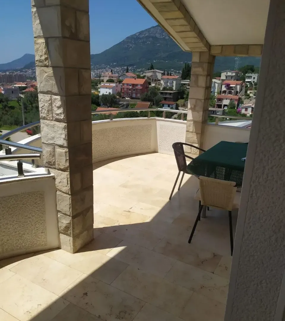 Rent, one bedroom apartment, 35m², Popovići, Bar