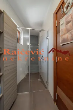 Prodaja, trosoban stan, 87m², Zvezdara Sve Podlokacije, Beograd - image 16