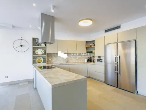 Prodaja, kuća, 359m², Stoliv, Kotor - image 10