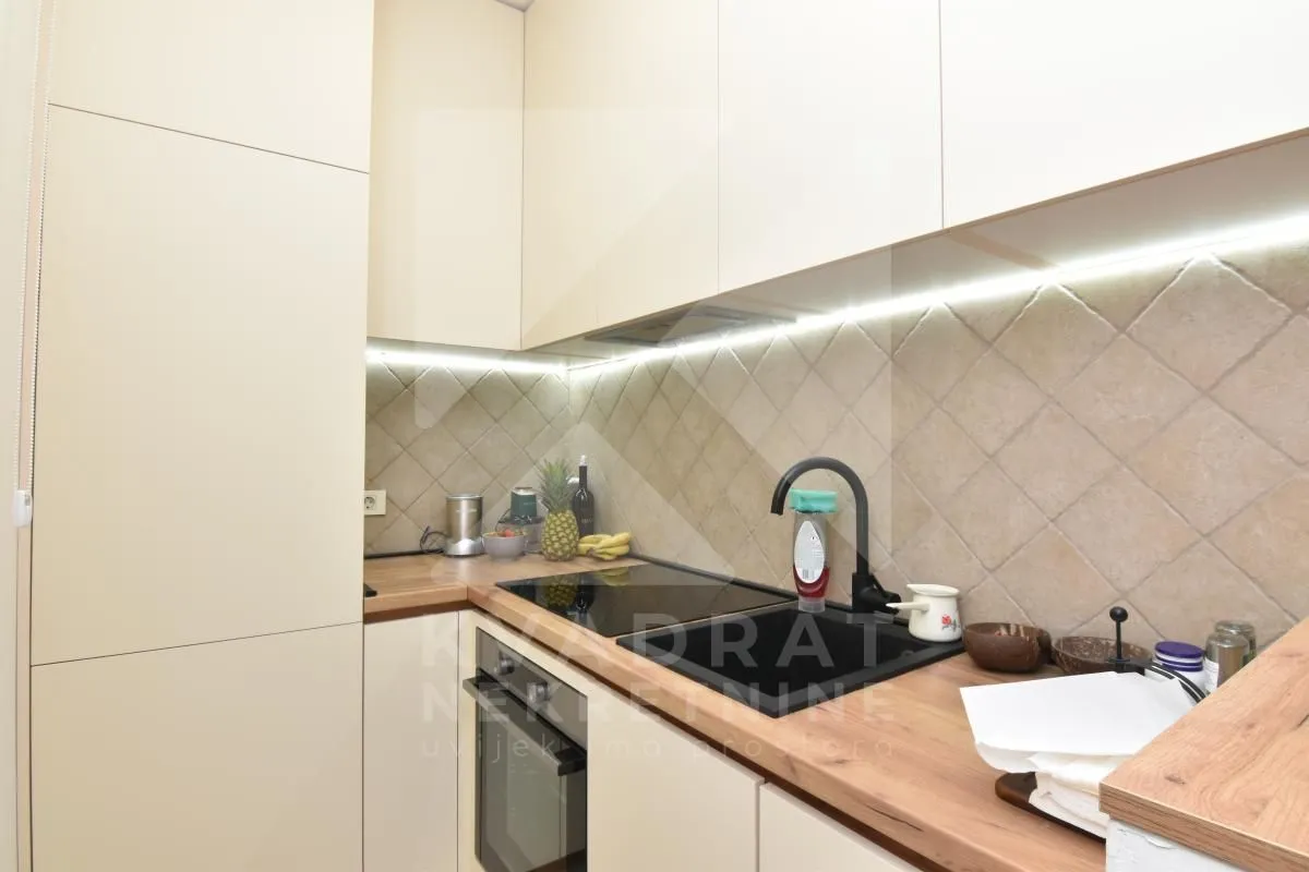 Prodaja, garsonjera, 25m², Zabjelo, Podgorica