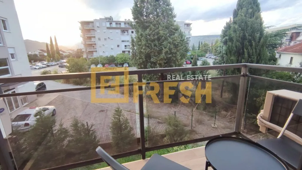 Rent, one bedroom apartment, 43m², Blok 9, Podgorica