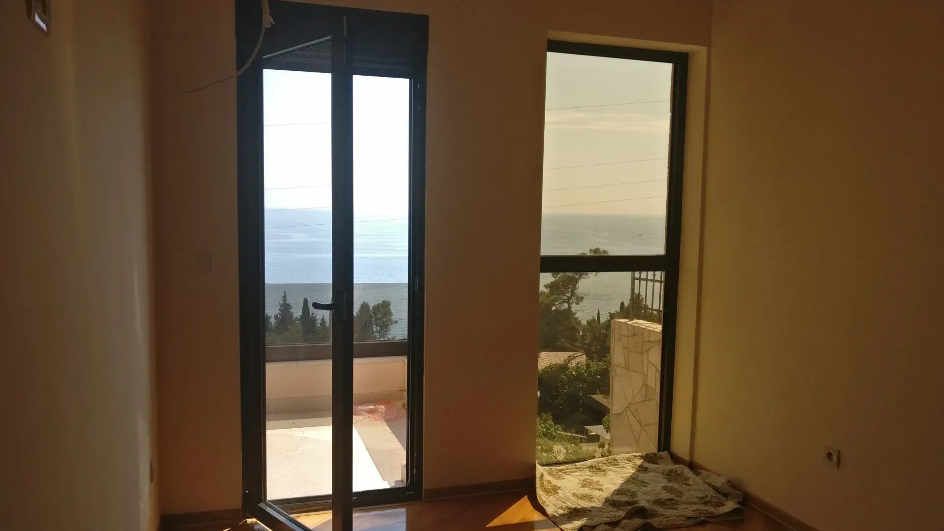 Sale, house, 220m², Šušanj, Bar