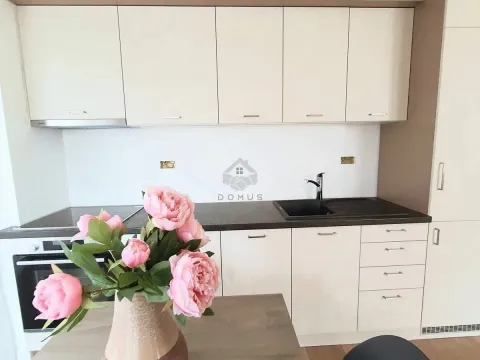 Sale, one bedroom apartment, 45m², Blok 6, Podgorica - image 7