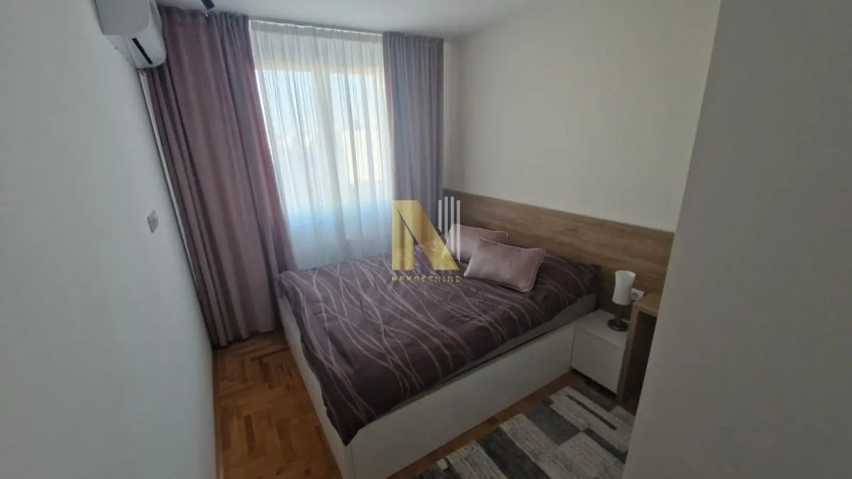 Izdavanje, trosoban stan, 53m², Salajka, Novi Sad Sve Podlokacije