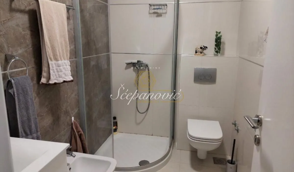 Prodaja, trosoban stan, 89m², Nova Detelinara, Novi Sad Sve Podlokacije