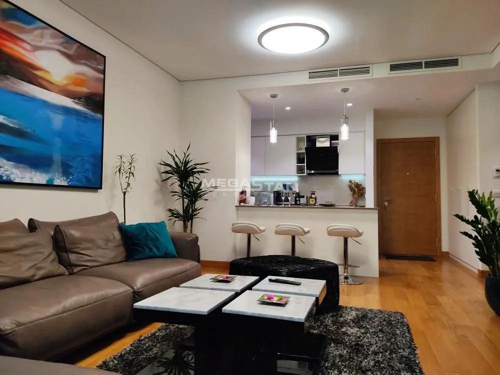 Prodaja, trosoban stan, 94m², Savski Venac, Beograd