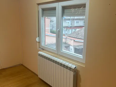 Rent, three bedroom apartment, 62m², Višnjica, Palilula Sve Podlokacije - image 2