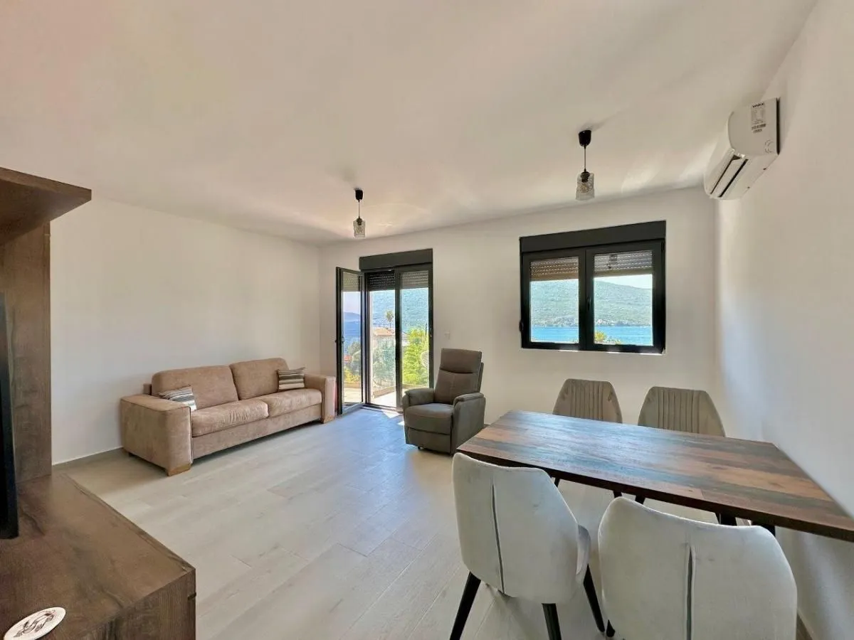 Sale, one bedroom apartment, 50m², Kumbor, Herceg Novi