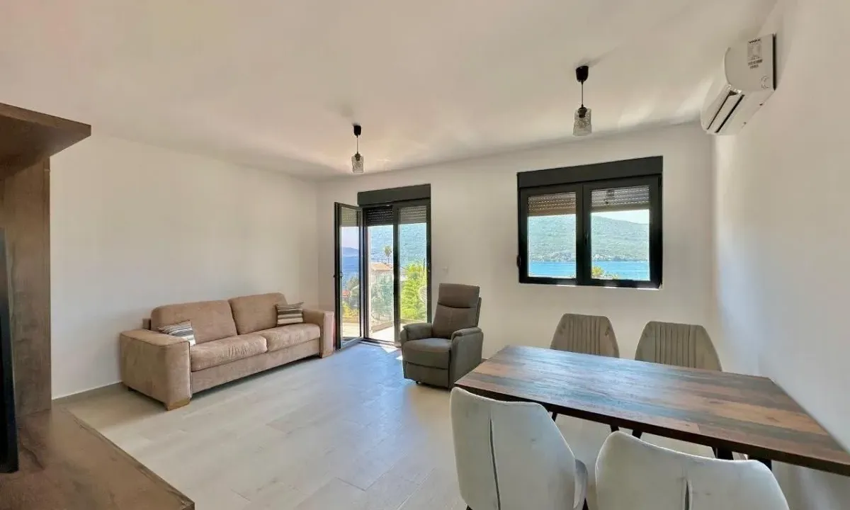 Sale, one bedroom apartment, 50m², Kumbor, Herceg Novi