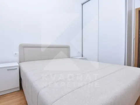 Izdavanje, jednosoban stan, 48m², New City, Podgorica - image 5