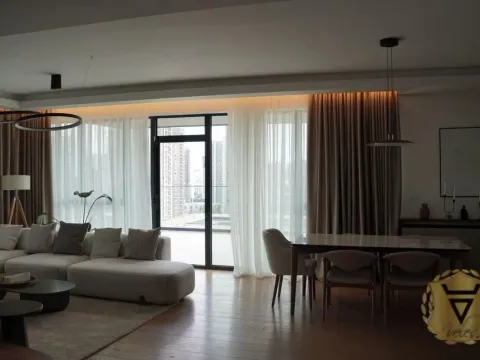 Izdavanje, stan, 200m², Savski Venac, Beograd - image 5