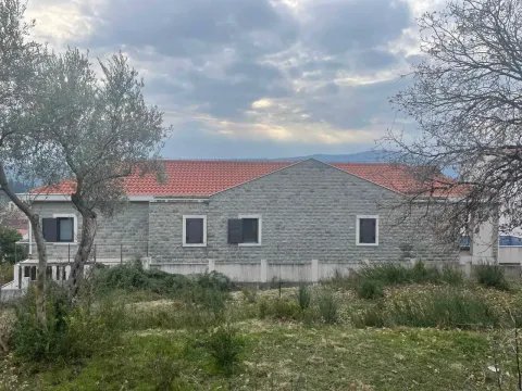 Prodaja, kuća, 341m², Kalimanj, Tivat - image 5