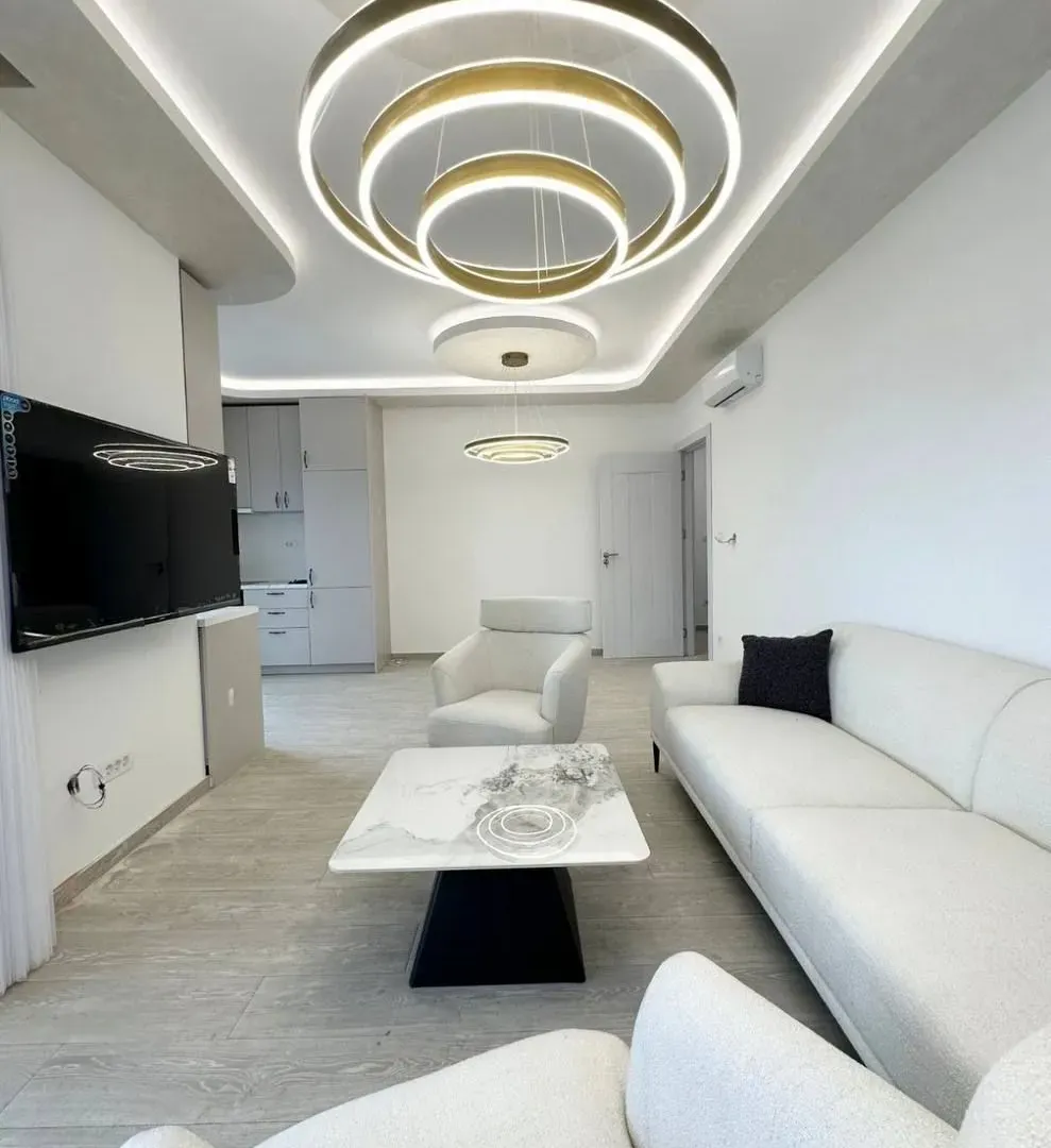 Sale, two bedroom apartment, 74m², Bečići, Budva