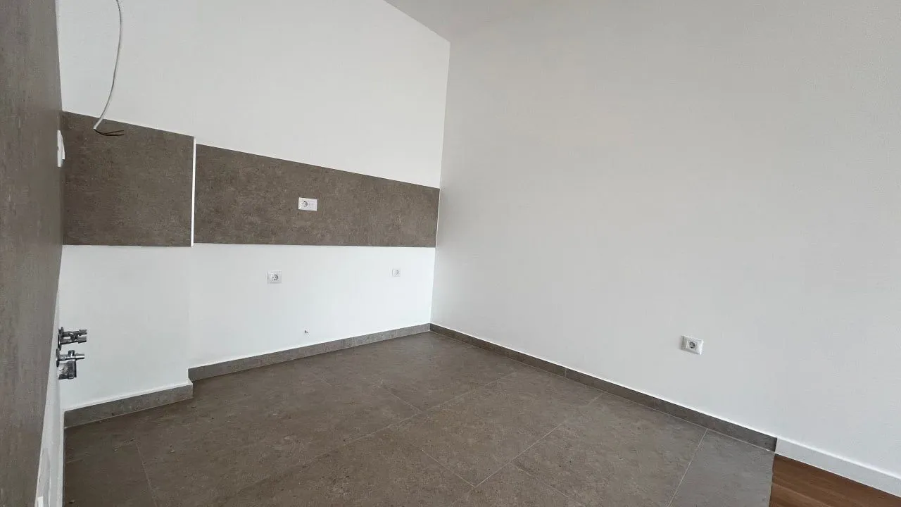 Prodaja, jednosoban stan, 46m², Petrovac, Budva
