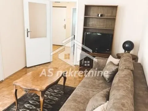 Rent, two bedroom apartment, 48m², Kalenić Pijaca, Vračar Sve Podlokacije - image 3
