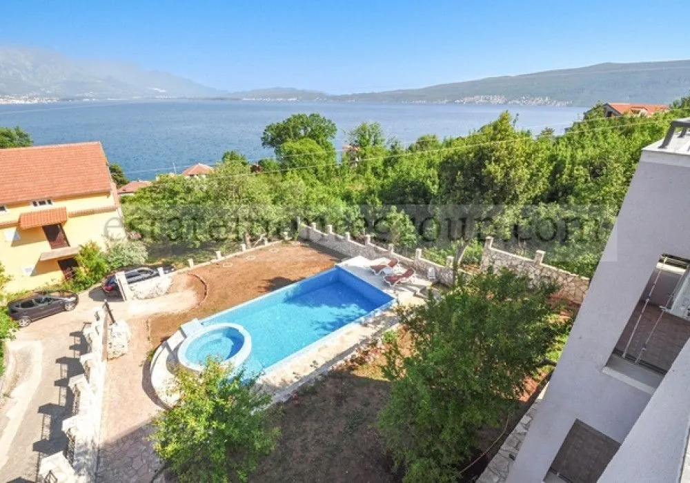 Sale, house, 260m², Herceg Novi, Crna Gora