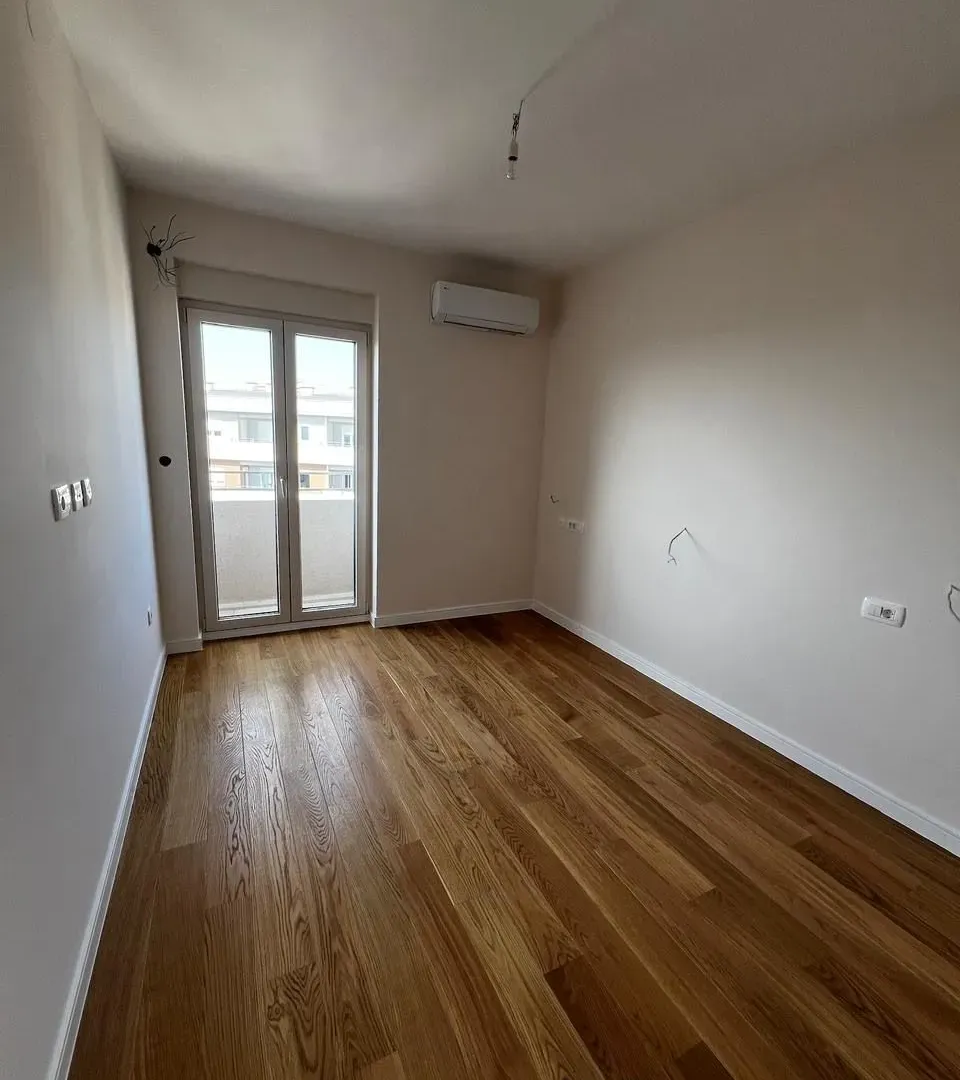 Rent, two bedroom apartment, 71m², Central Point, Podgorica