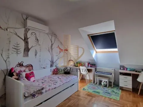 Sale, four bedroom apartment, 120m², Nova Detelinara, Novi Sad Sve Podlokacije - image 8