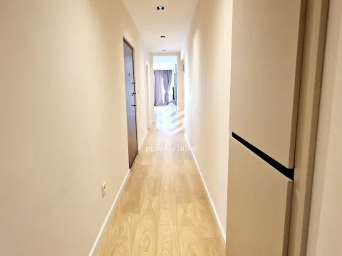 Rent, two bedroom apartment, 120m², Centar, Podgorica - image 11